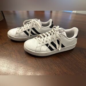 Adidas Grand Court Cloudfoam Black & White Sneakers Size 8